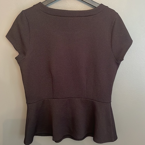 WHITE HOUSE BLACK MARKET Textured Black Peplum Top - Picture 5 of 5